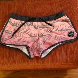 Womens Salt Life Board Shorts size M